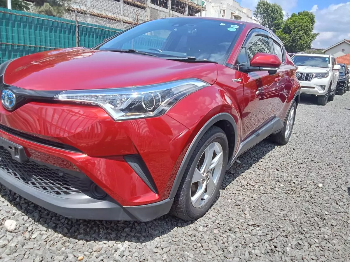 Toyota CH-R   - 2017