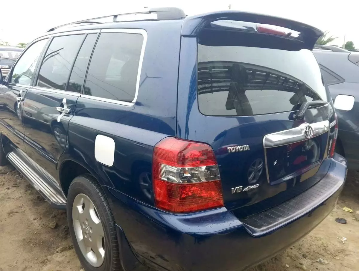 Toyota Highlander   - 2004