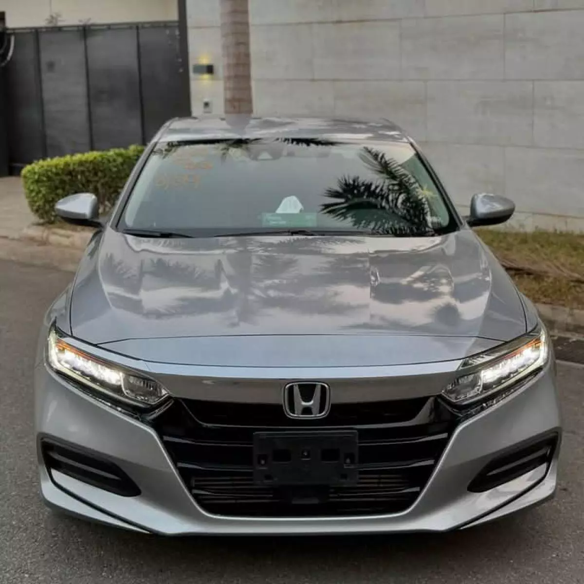 Honda Accord   - 2020