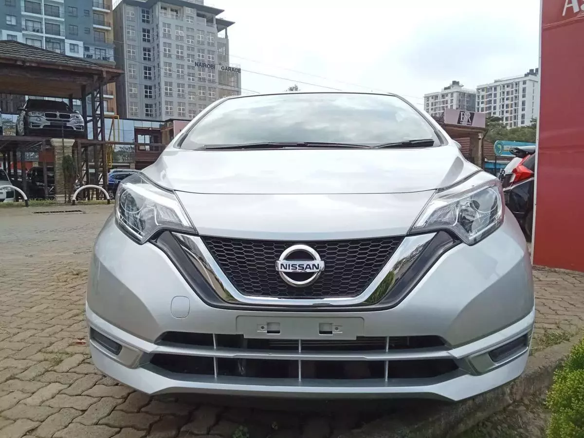 Nissan Note   - 2017