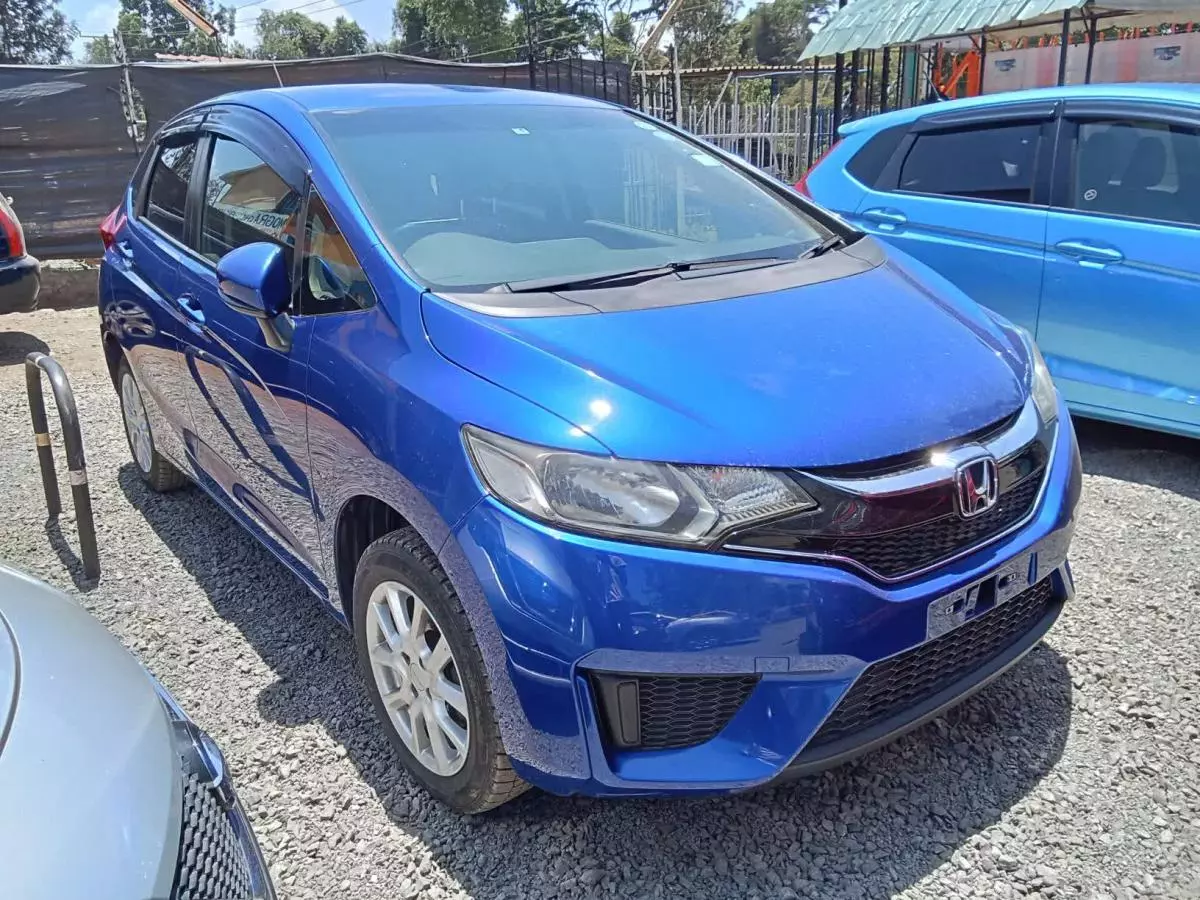 Honda Fit   - 2017