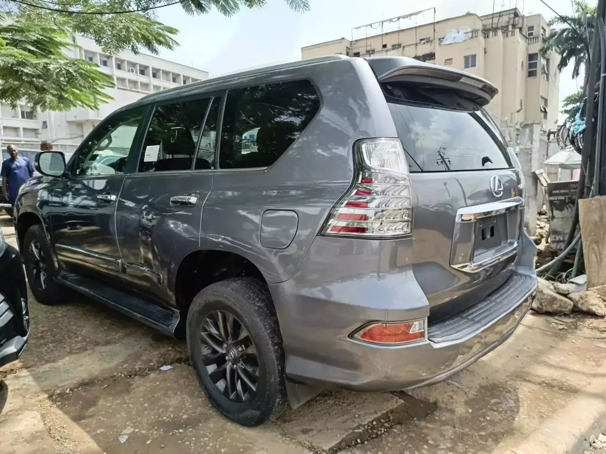 Lexus GX 460   - 2015