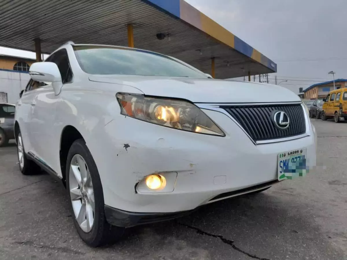 Lexus RX 350   - 2010