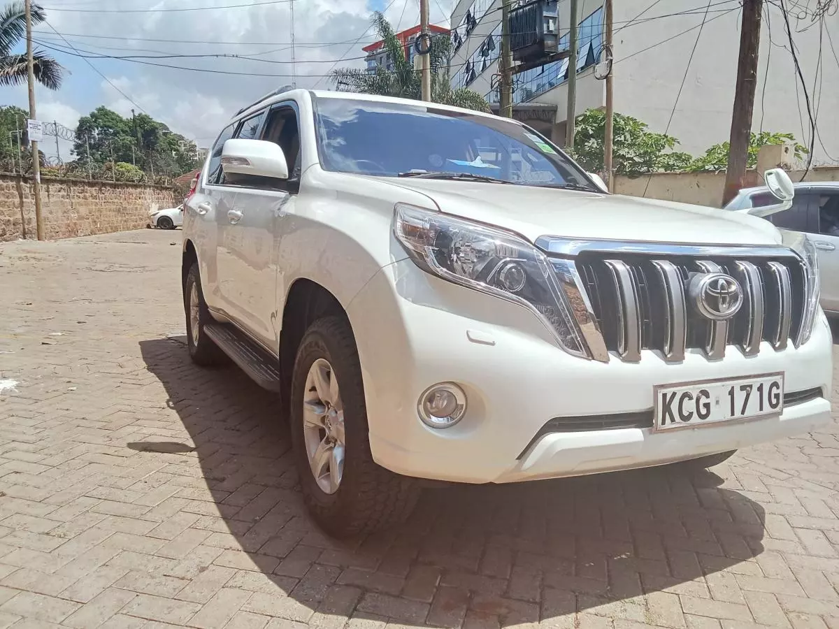 Toyota Landcruiser prado TX   - 2014