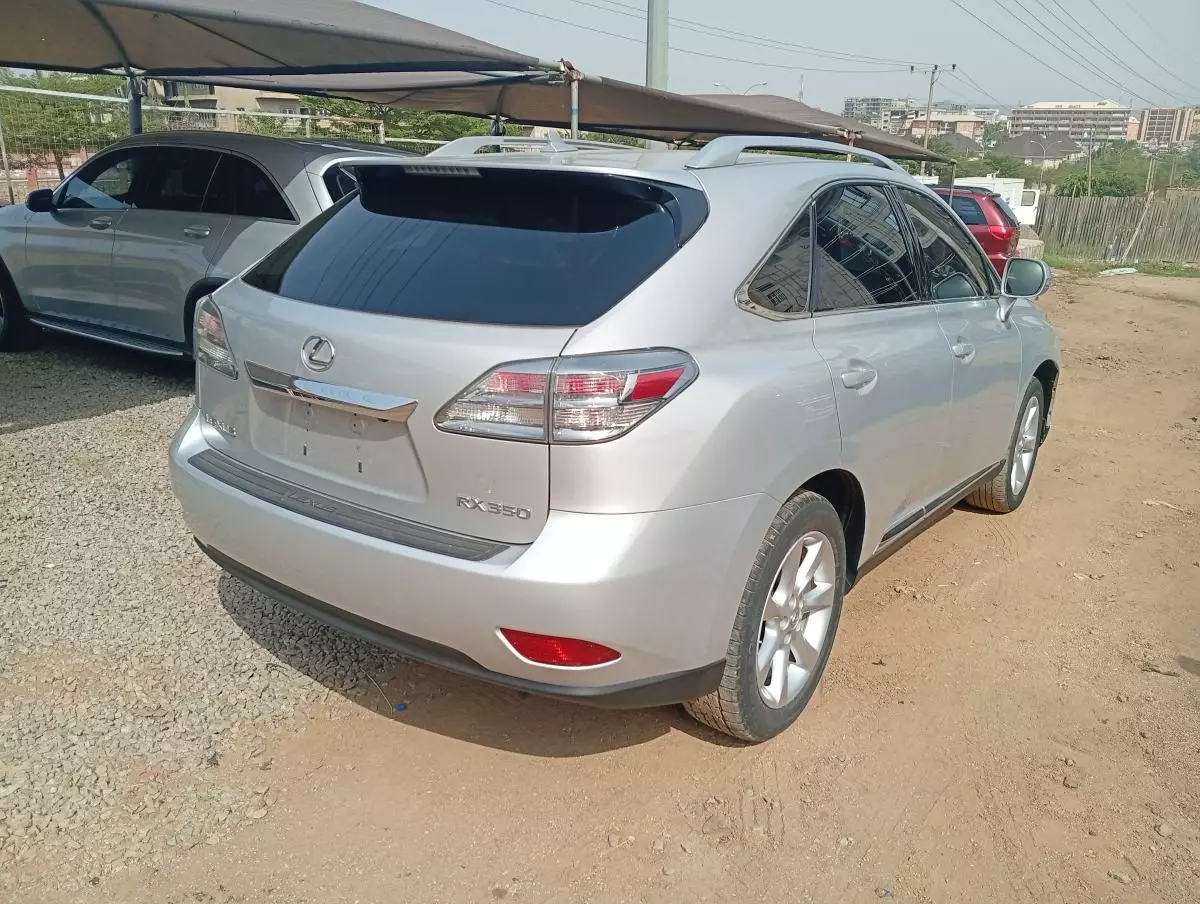 Lexus RX 350   - 2010