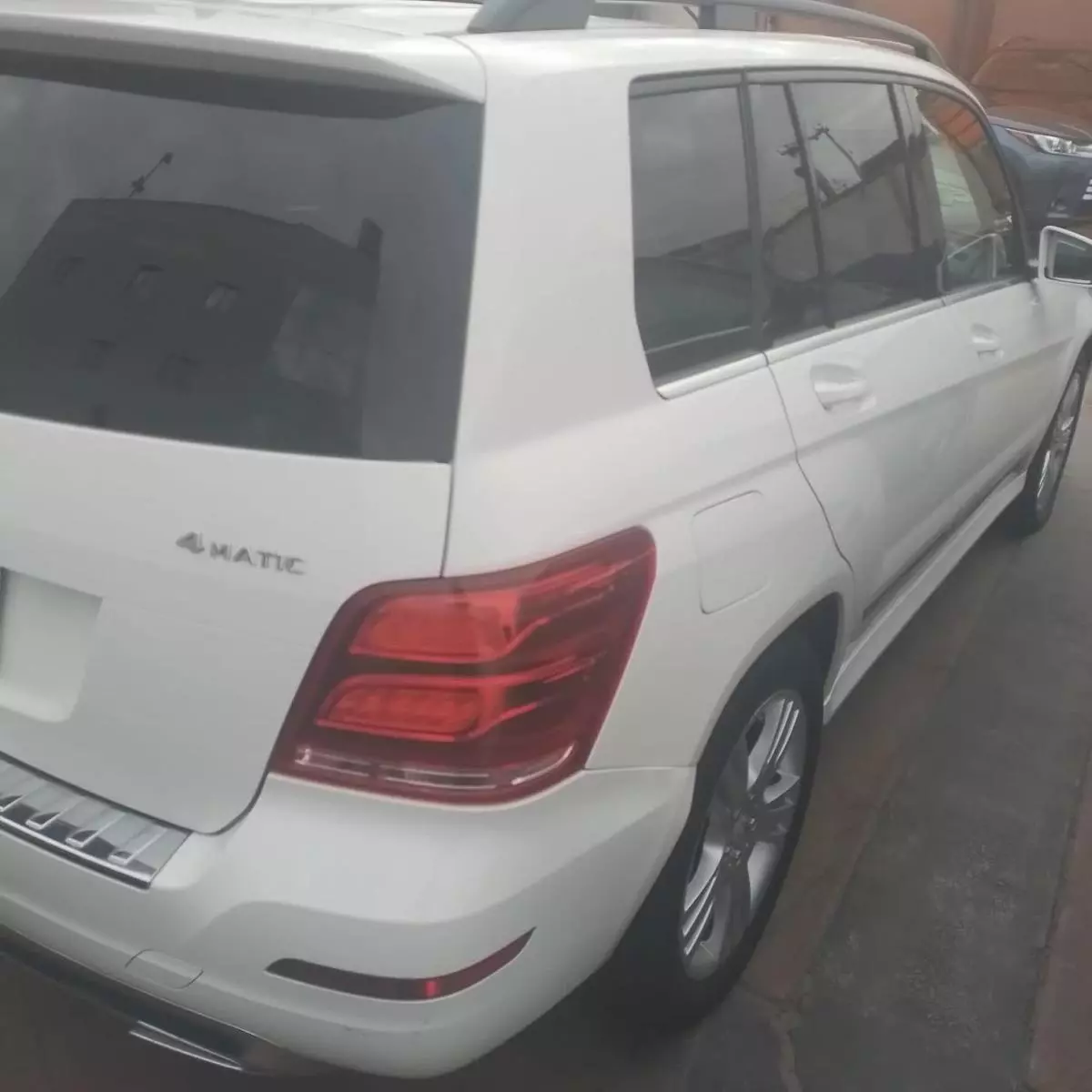 Mercedes-Benz GLK 350   - 2013