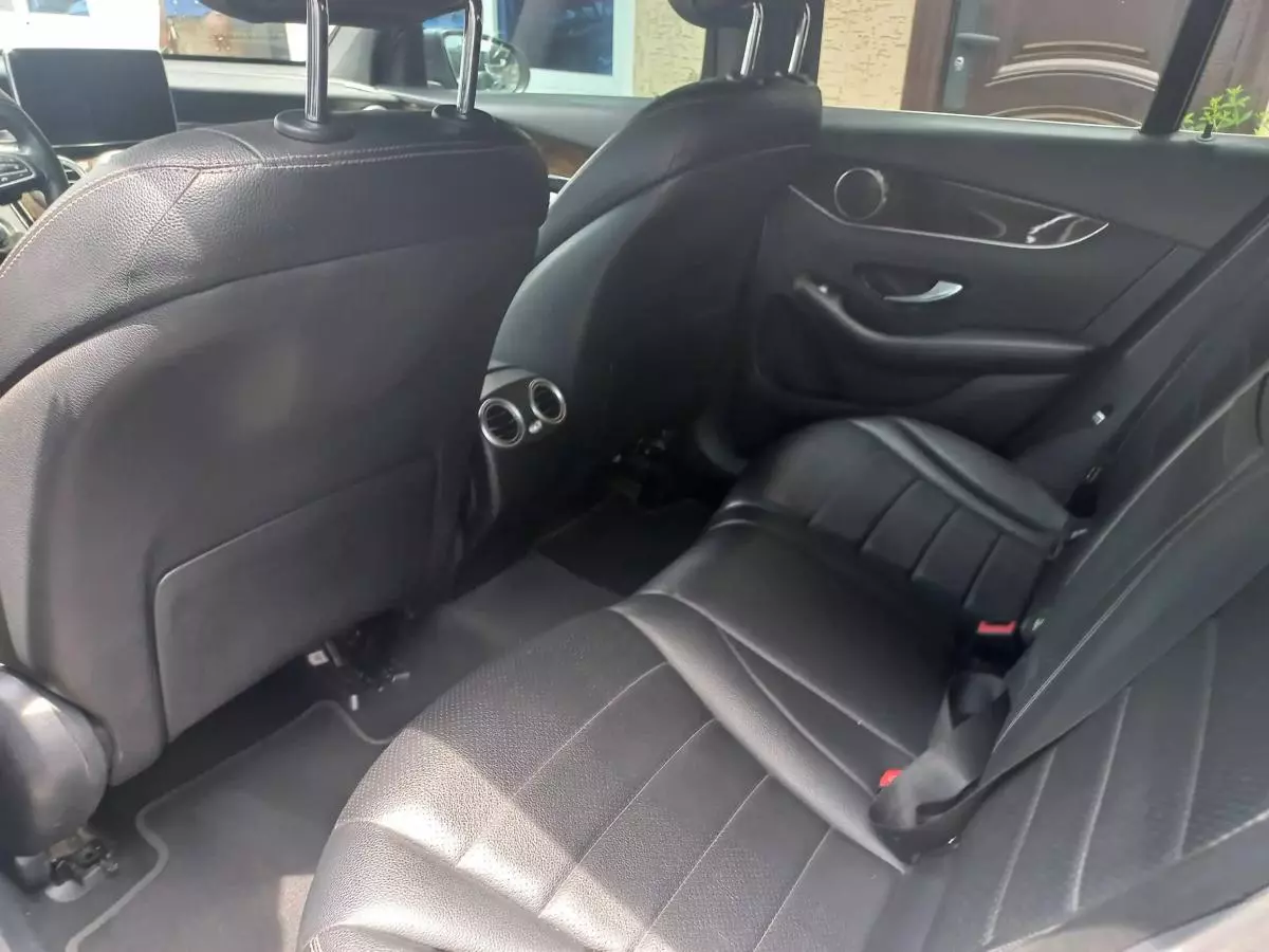 Mercedes-Benz GLC 300 - 2018