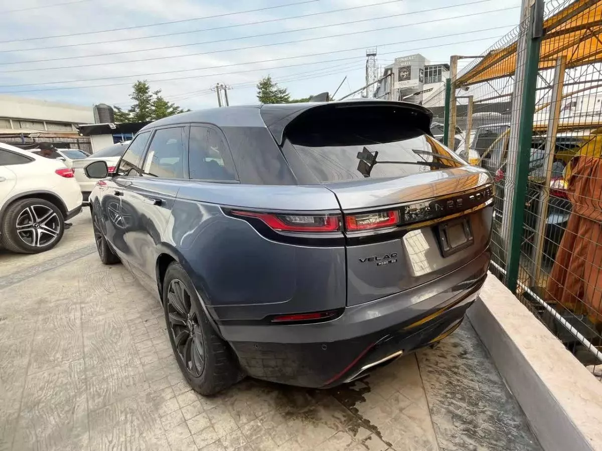 Land Rover Range Rover Velar   - 2018