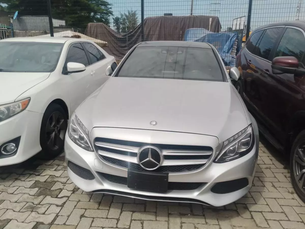 Mercedes-Benz C 300   - 2016