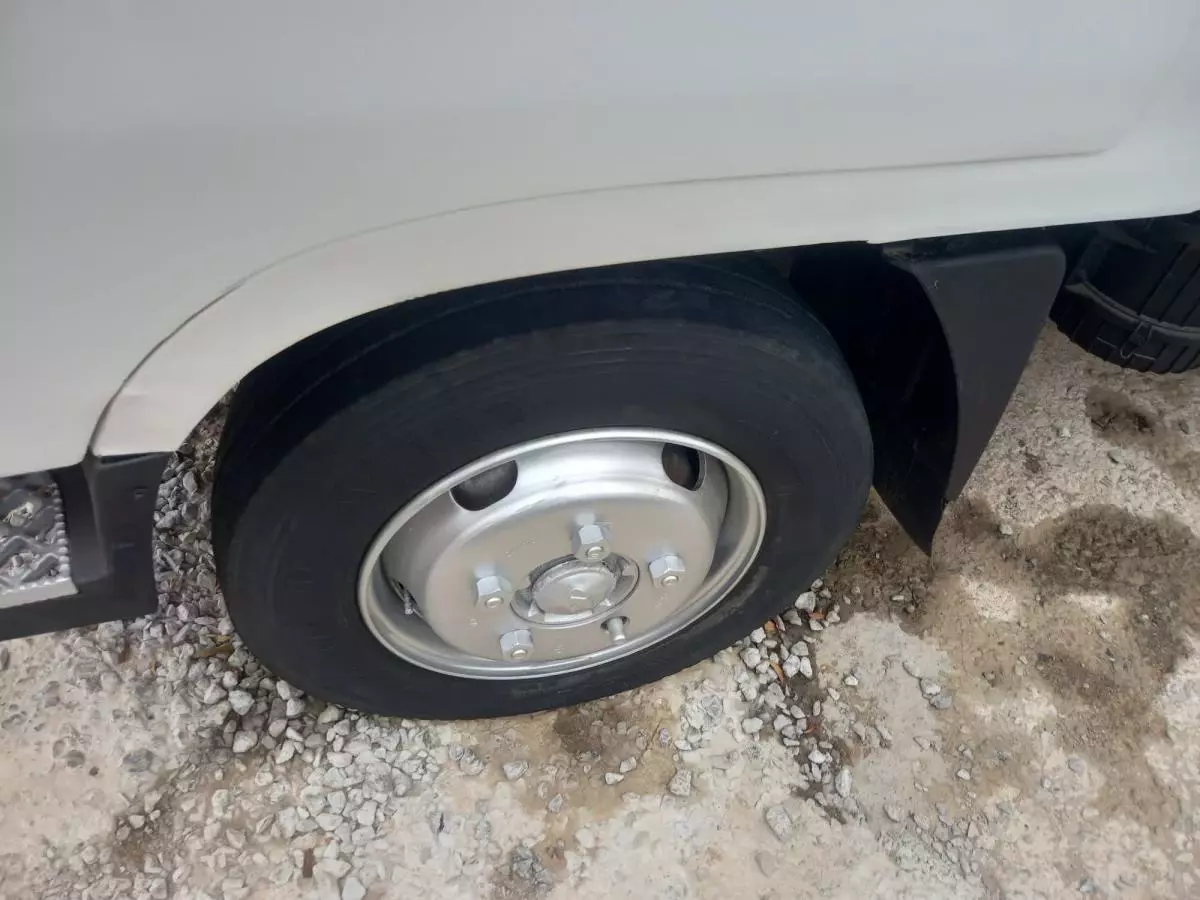 Hyundai Mighty - 2004