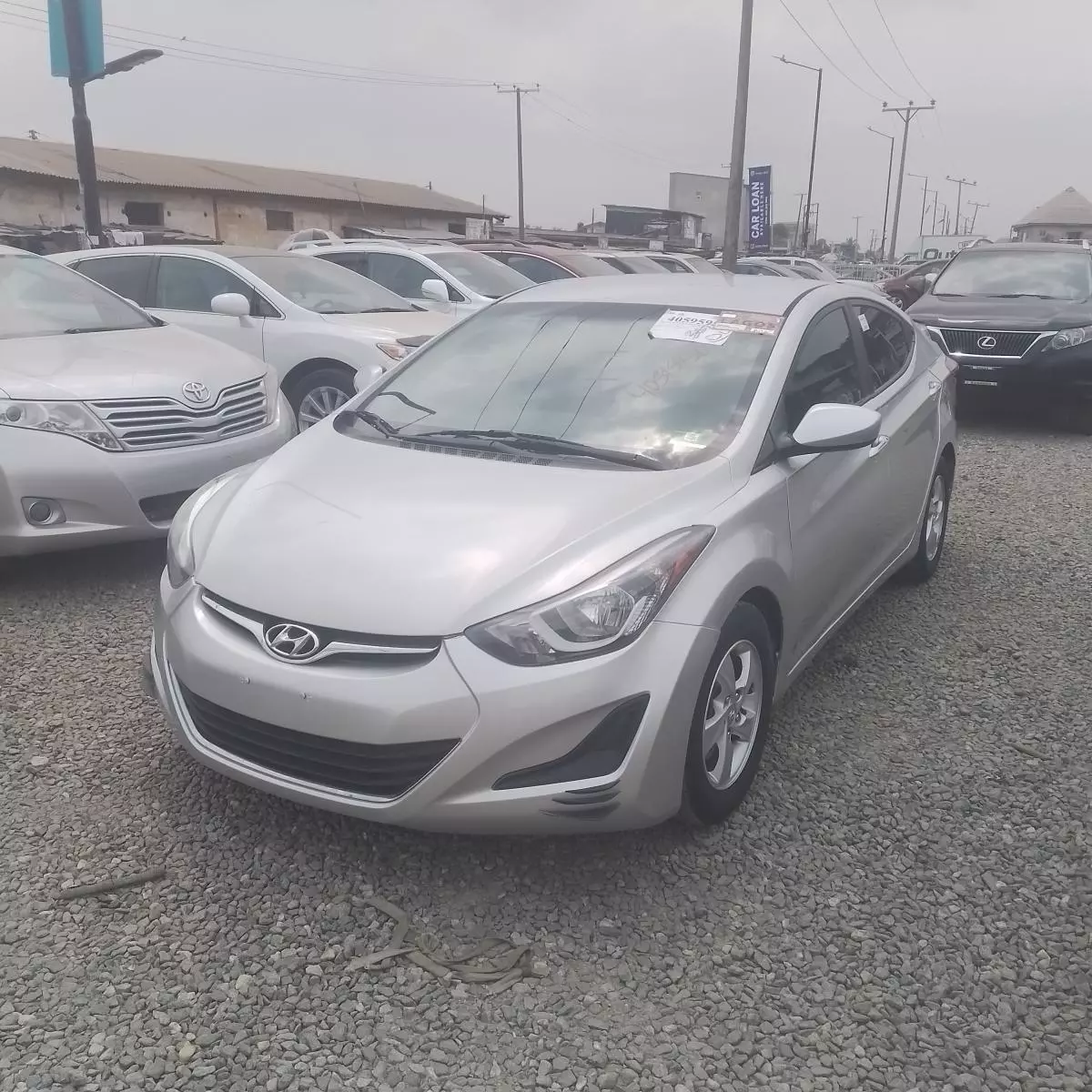 Hyundai Elantra   - 2015