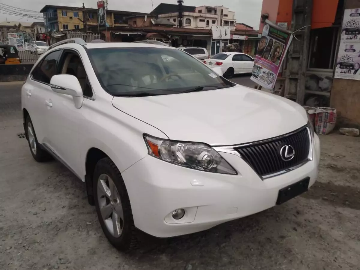 Lexus RX 350   - 2010