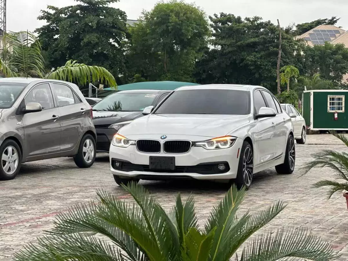 BMW 320   - 2019