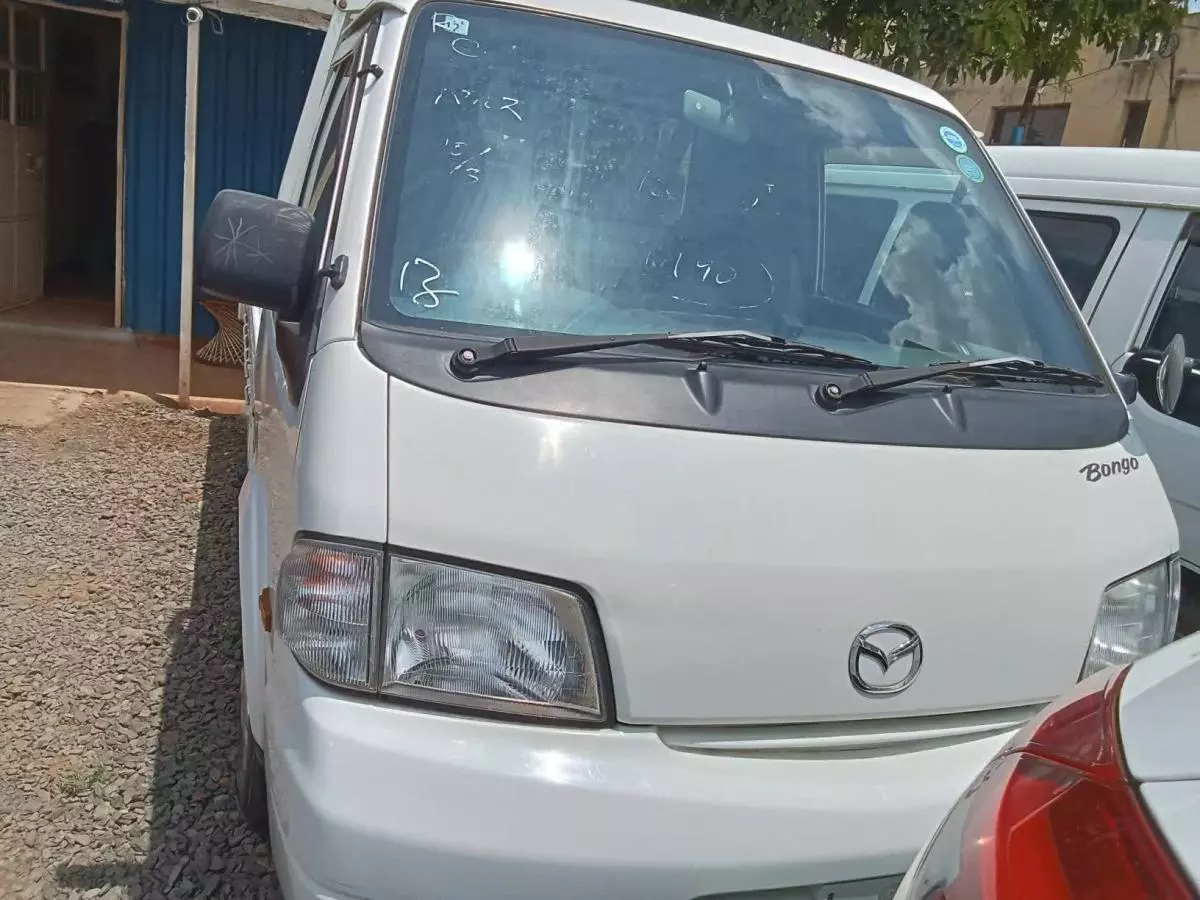 Mazda Bongo   - 2016