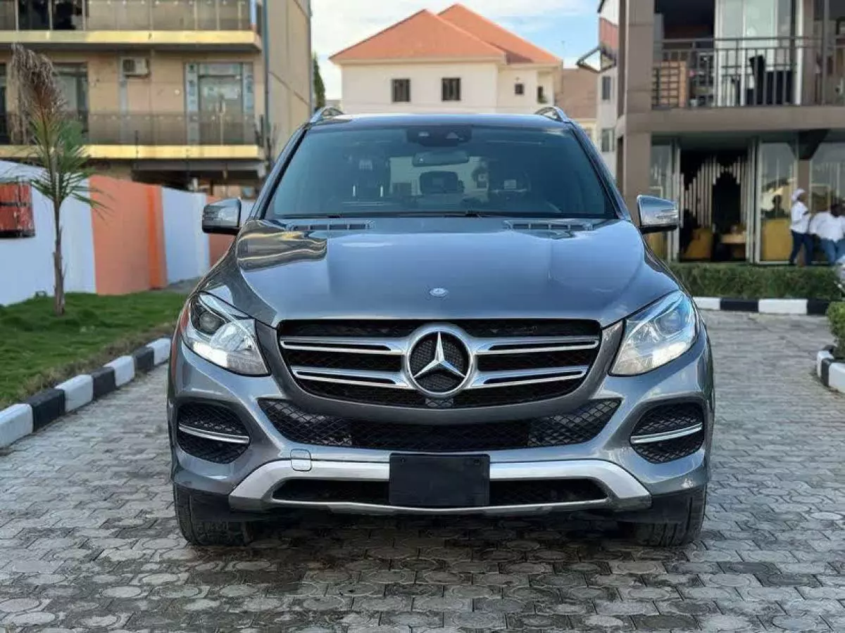 Mercedes-Benz GLE 350   - 2017