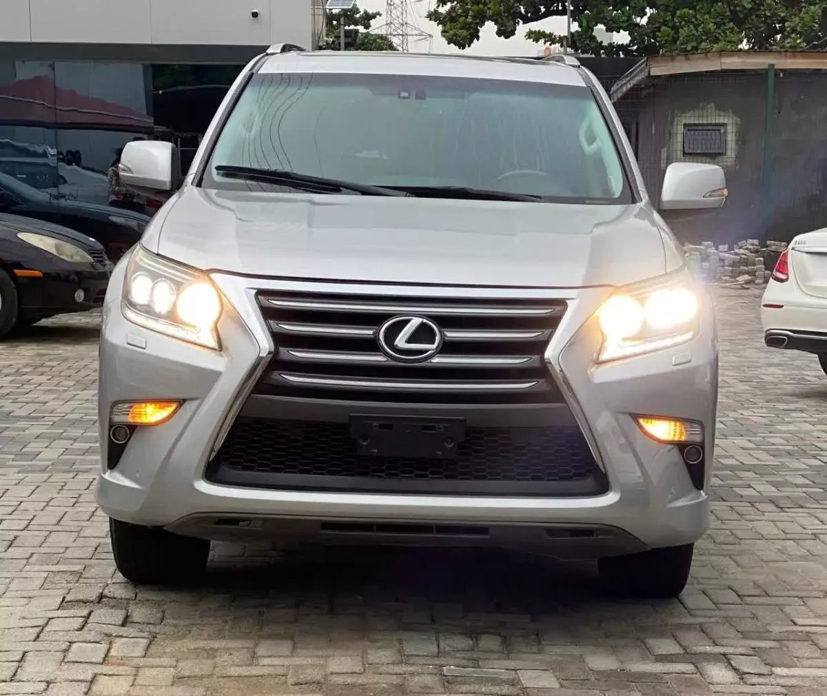 Lexus GX 460   - 2016