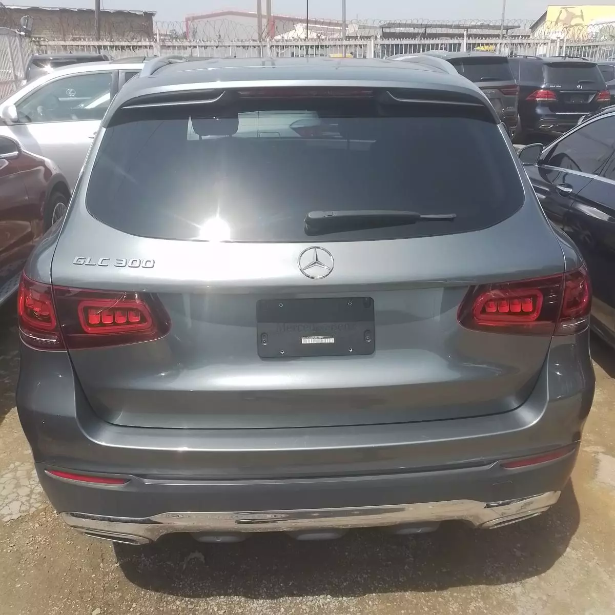 Mercedes-Benz GLC 300   - 2020