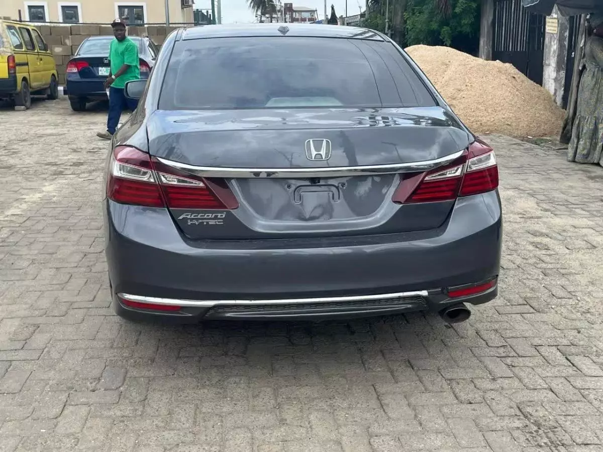 Honda Accord   - 2014