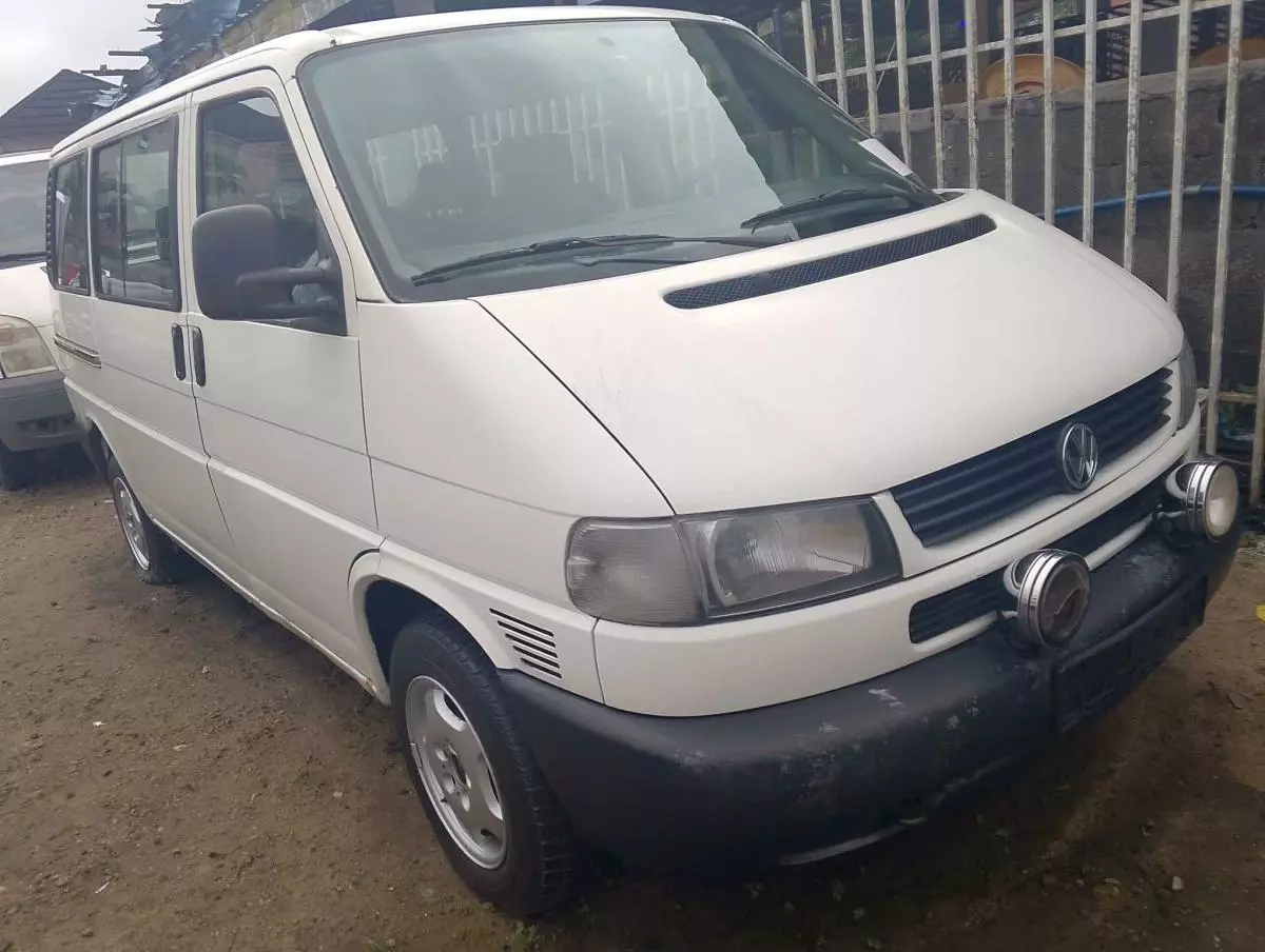 Volkswagen Transporter T4   - 2004