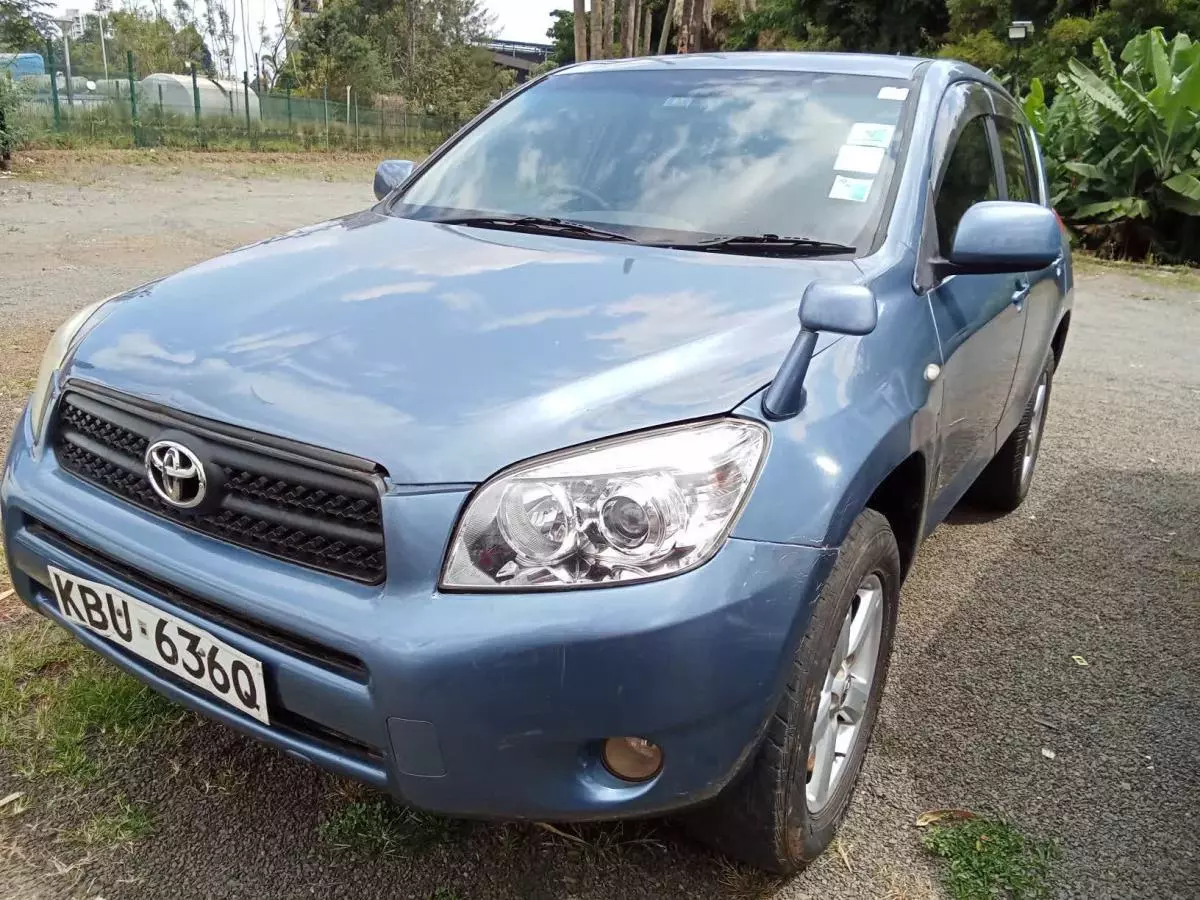 Toyota RAV 4   - 2005