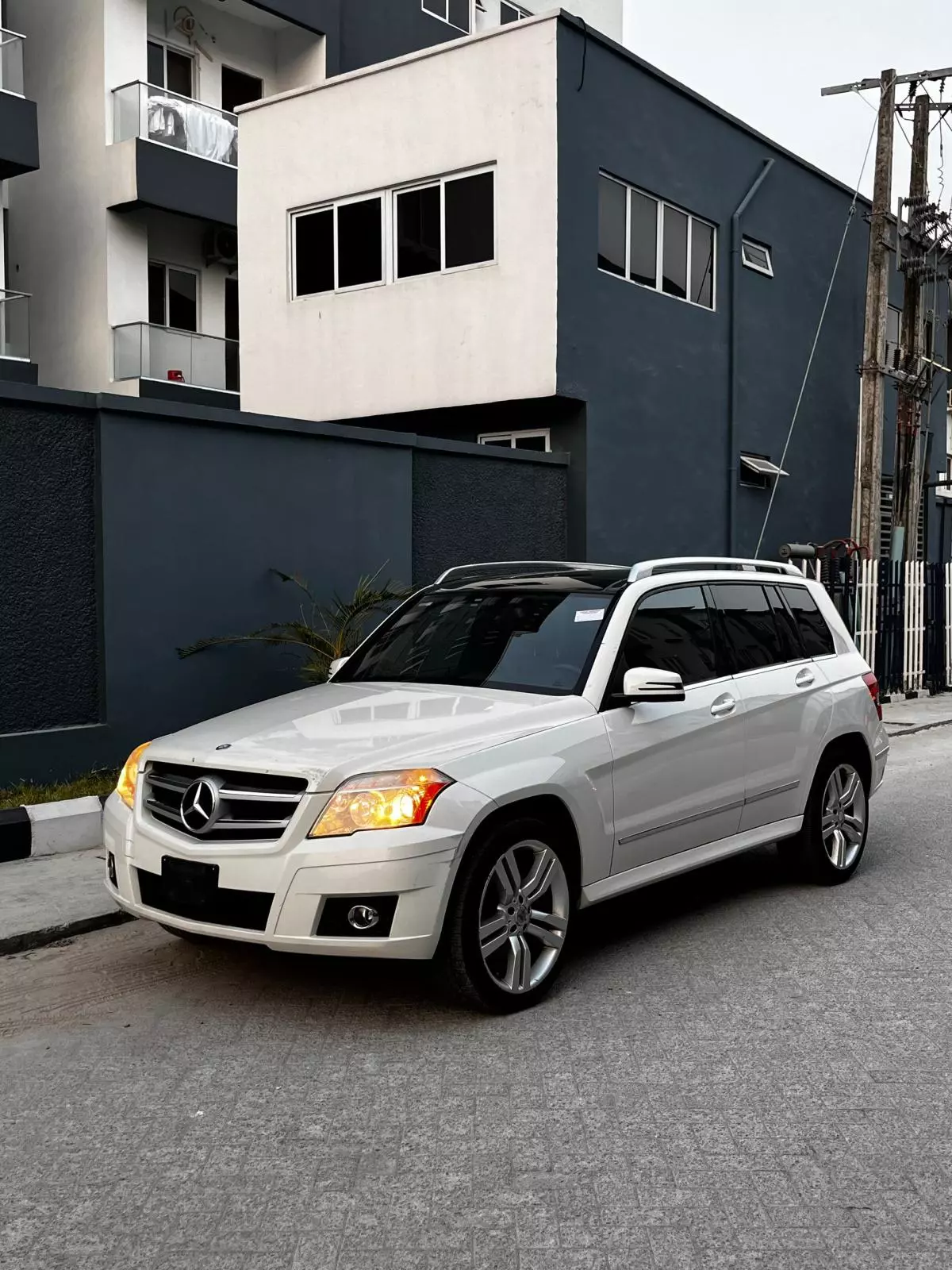 Mercedes-Benz GLK 350   - 2011