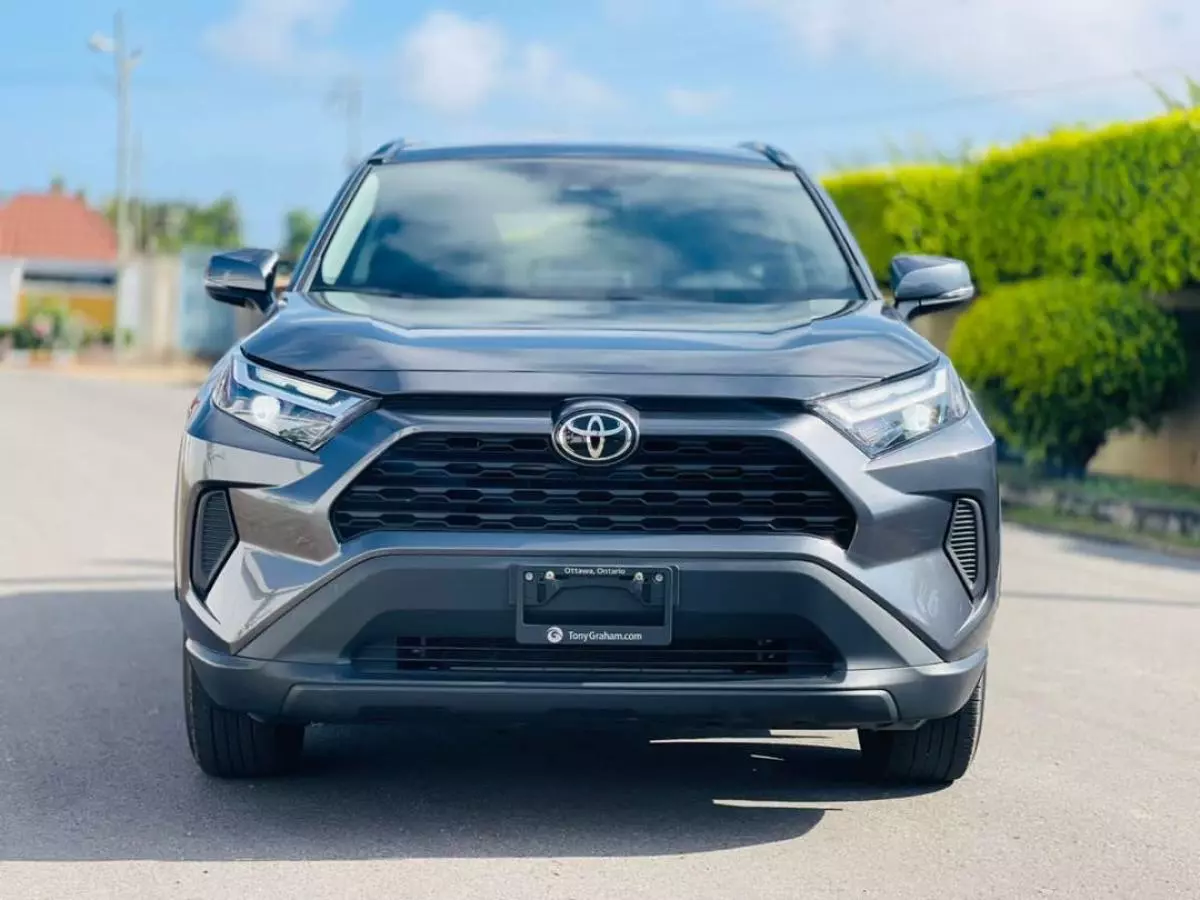 Toyota RAV 4   - 2022