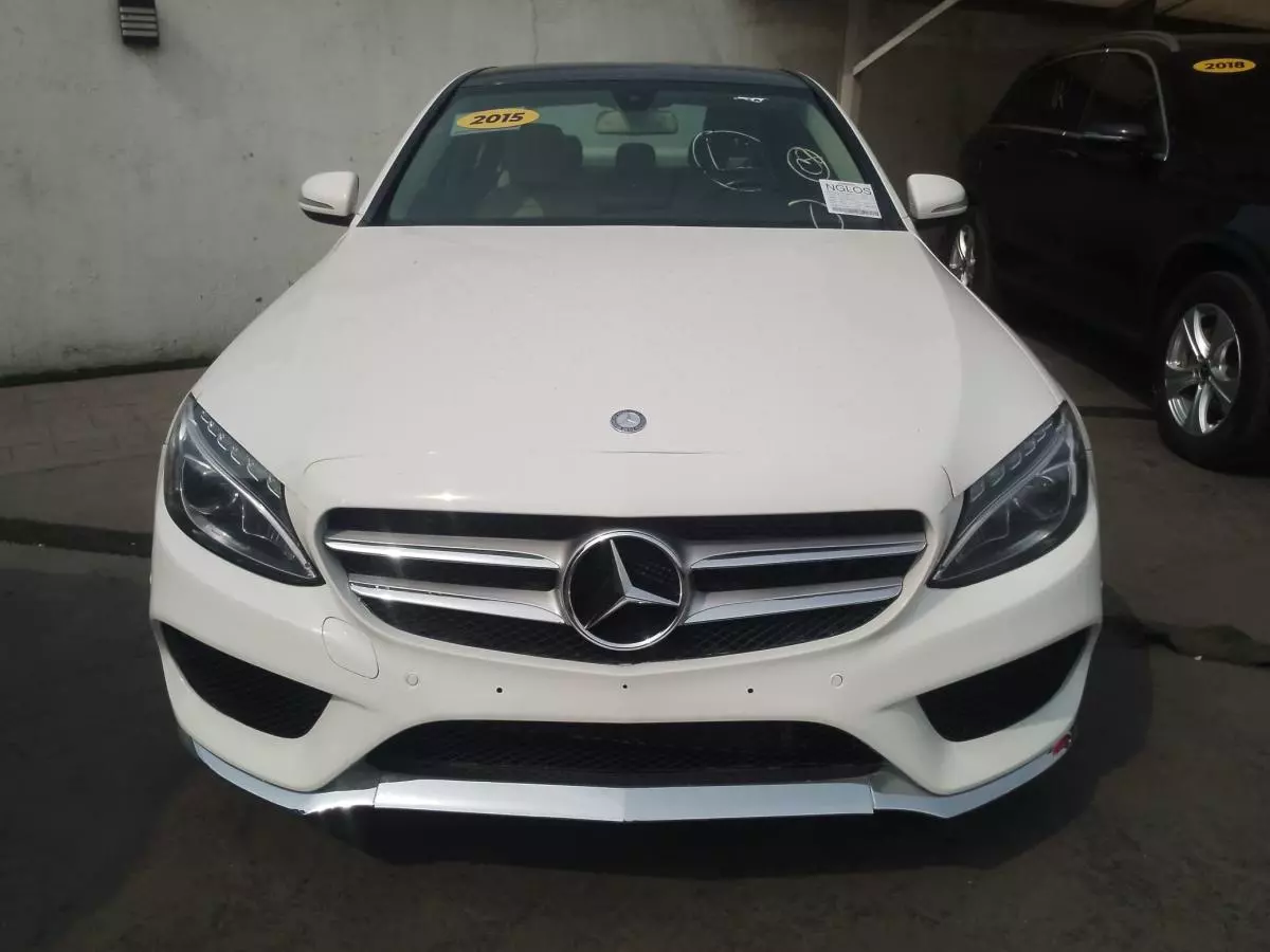 Mercedes-Benz C 300   - 2015