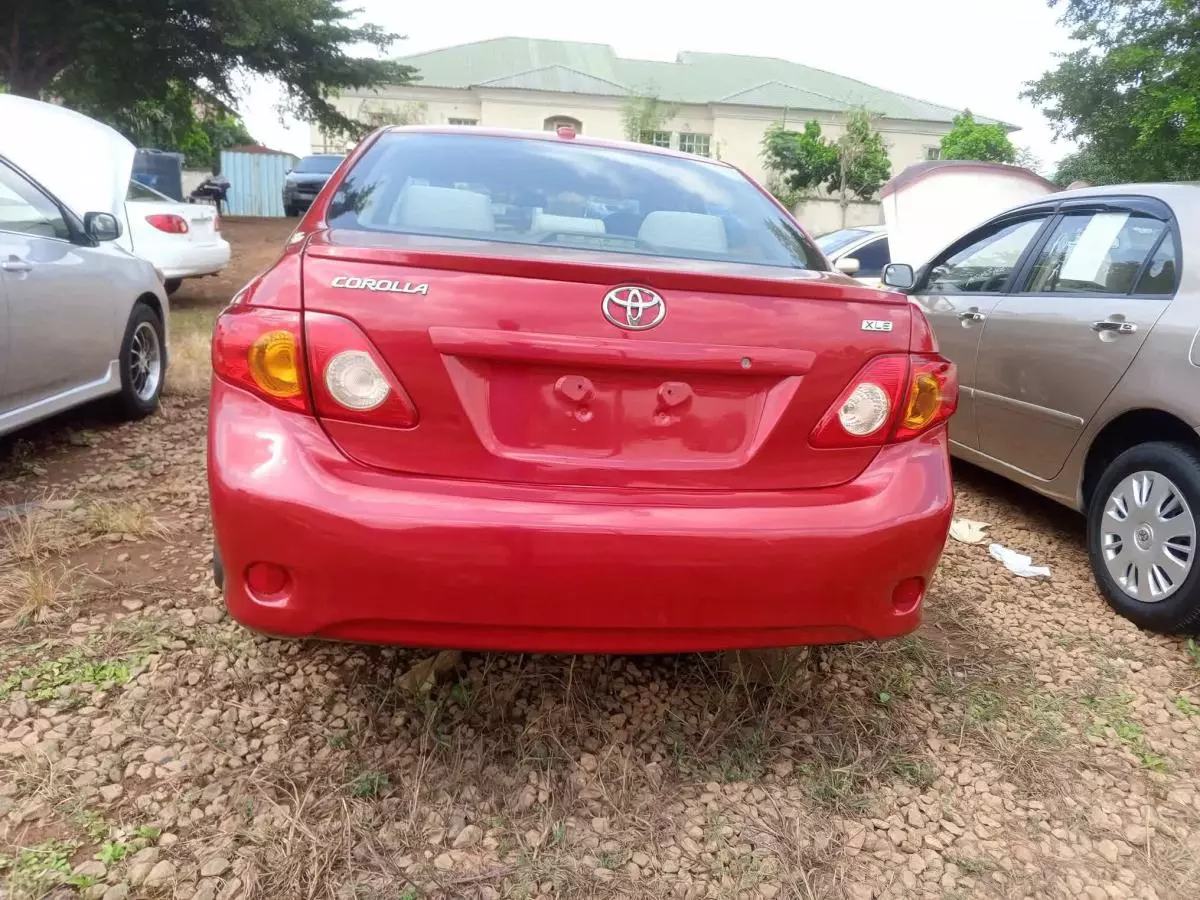 Toyota Corolla   - 2008