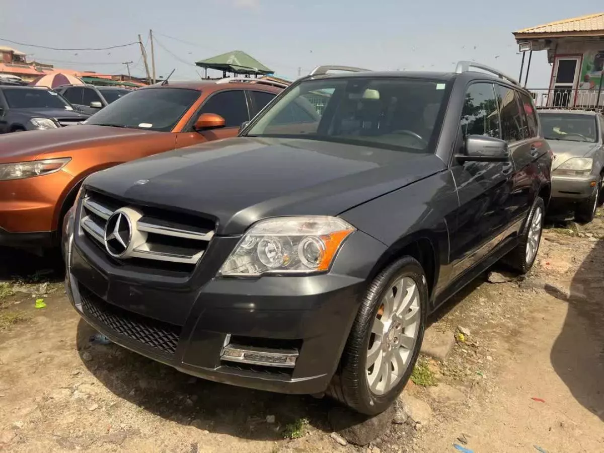 Mercedes-Benz GLK 350   - 2011