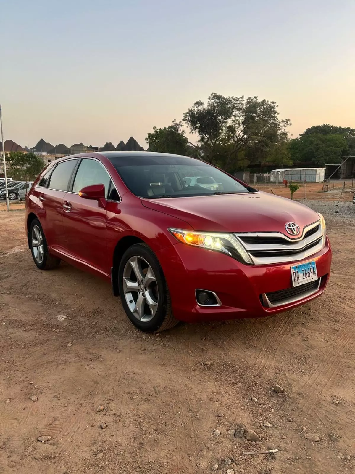 Toyota Venza   - 2013