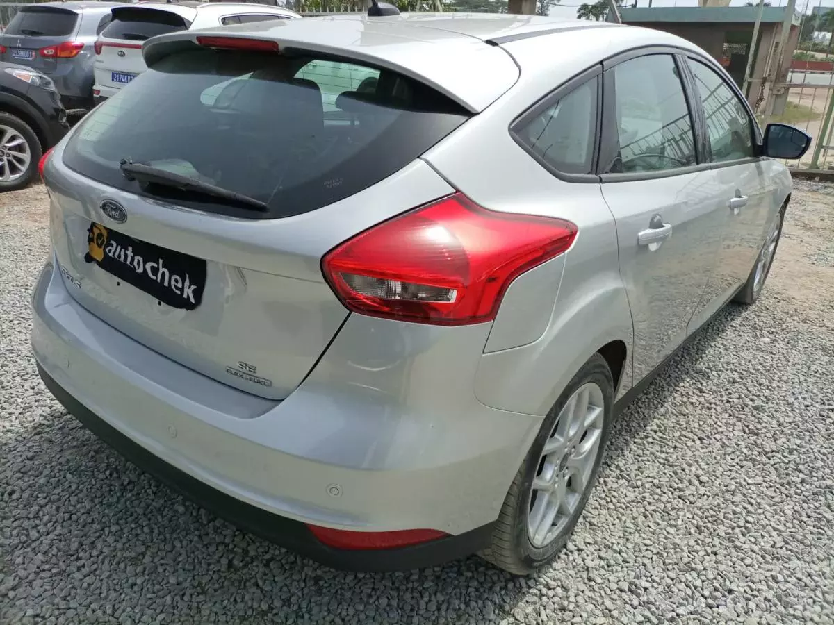 Ford Focus   - 2017