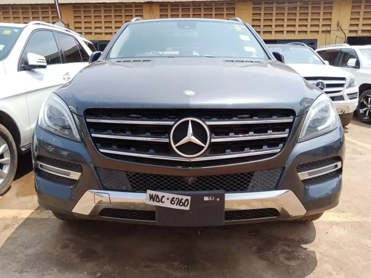 Mercedes-Benz ML 350   - 2013