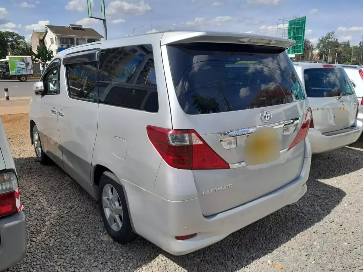 Toyota Alphard - 2008