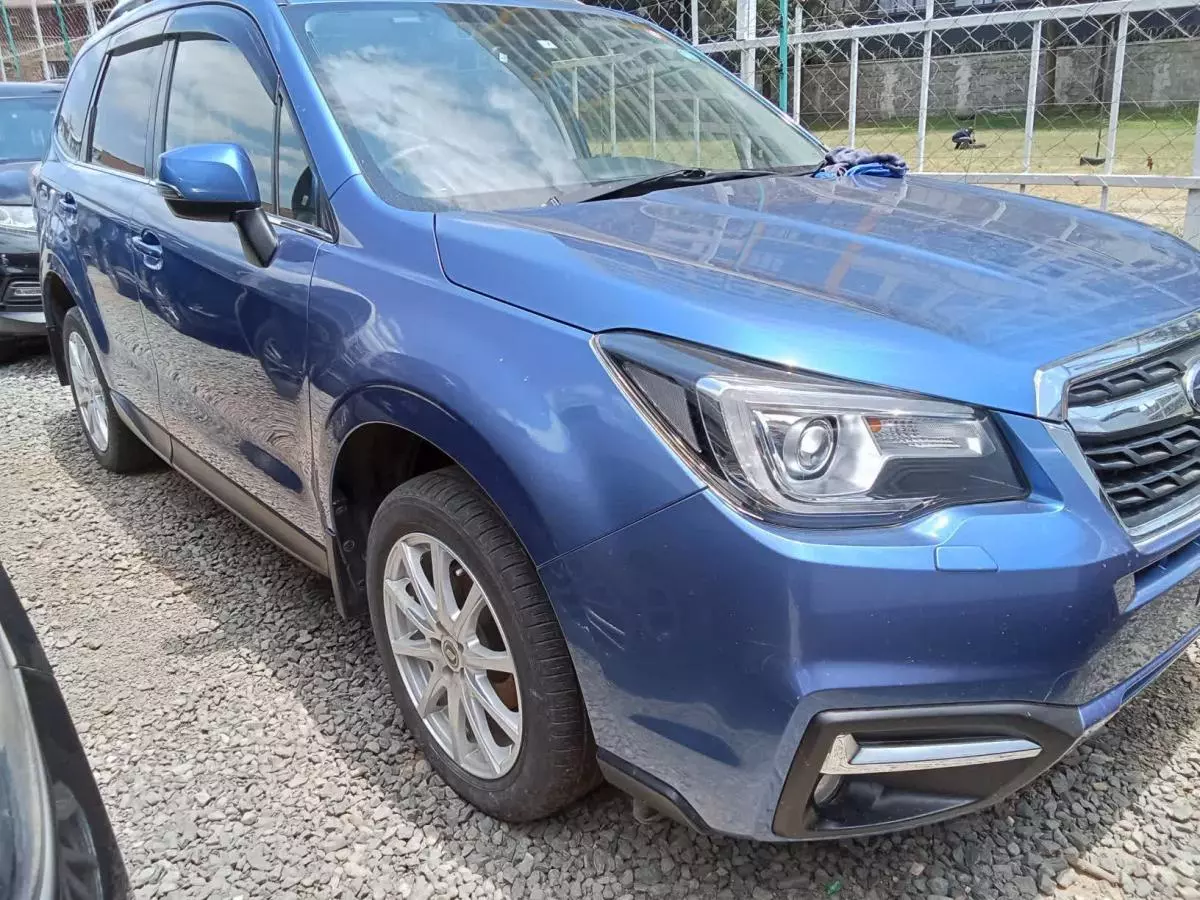 Subaru Forester   - 2017