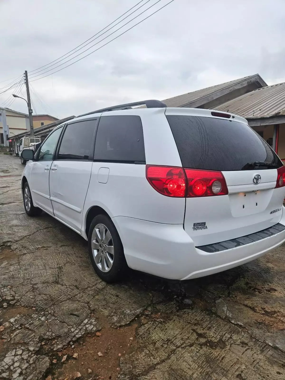 Toyota Sienna   - 2007