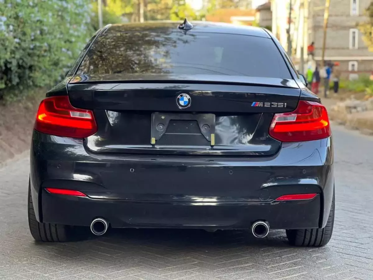 BMW M235 - 2015