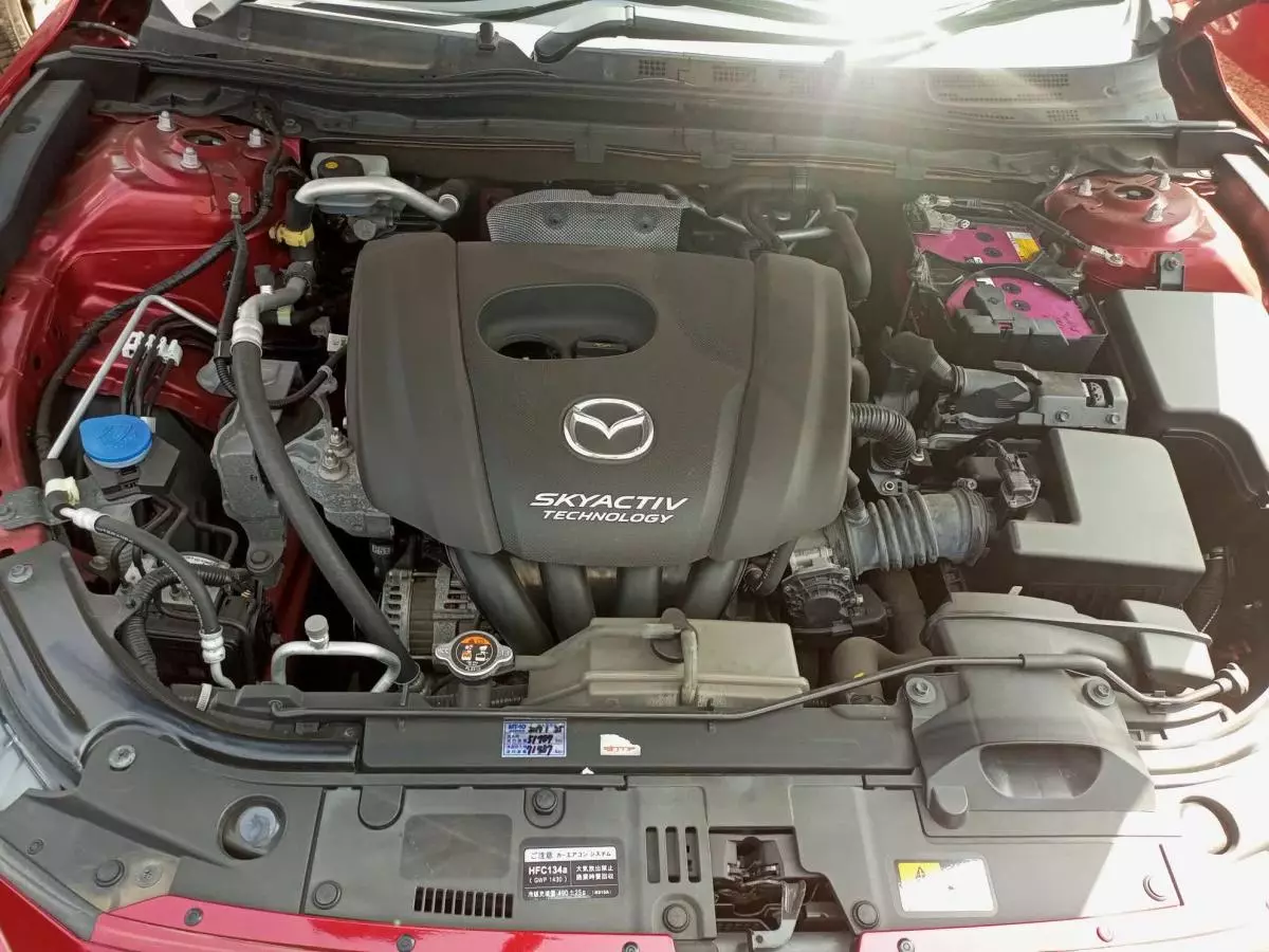 Mazda Axela  - 2015