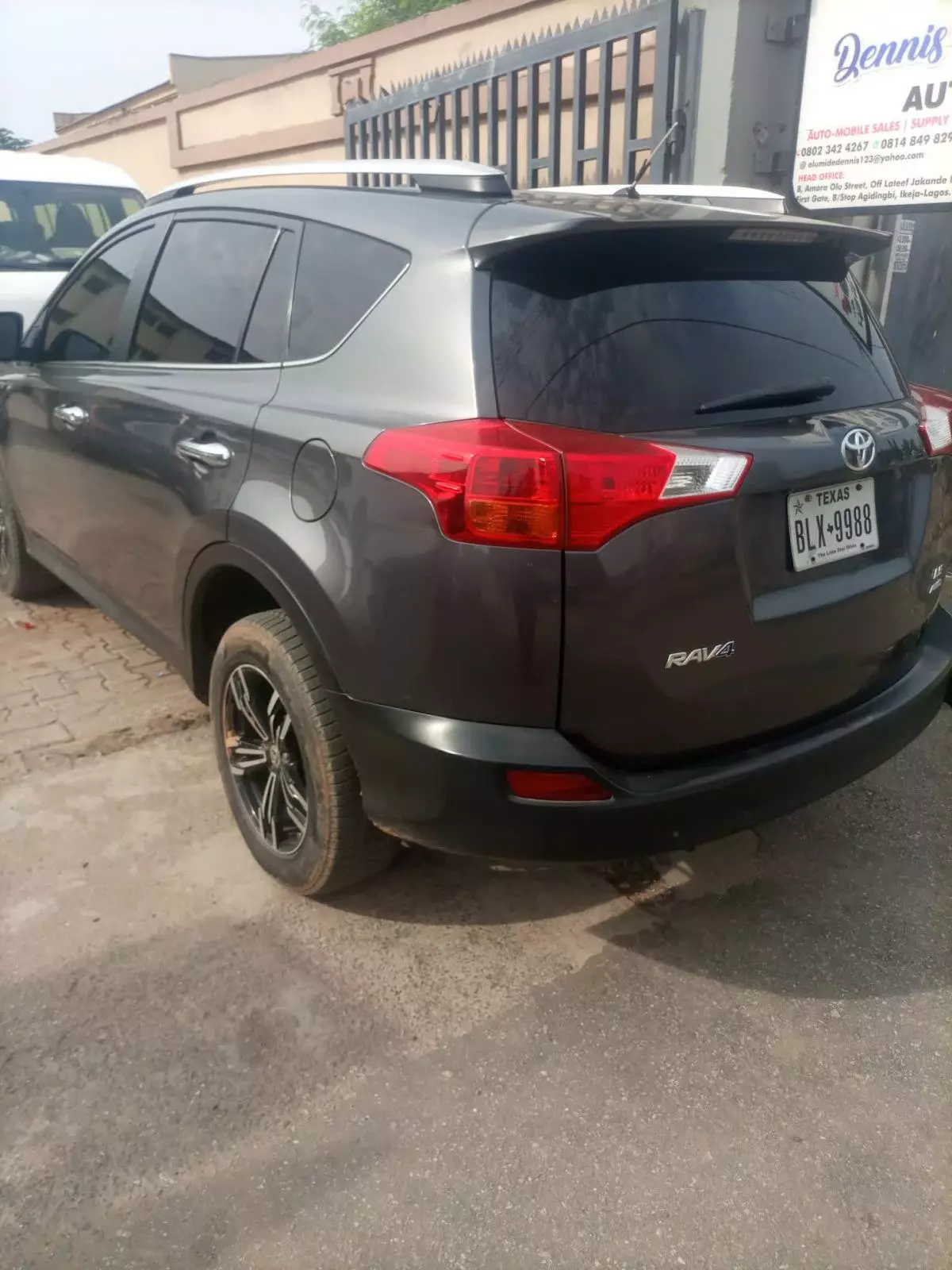 Toyota RAV 4   - 2013