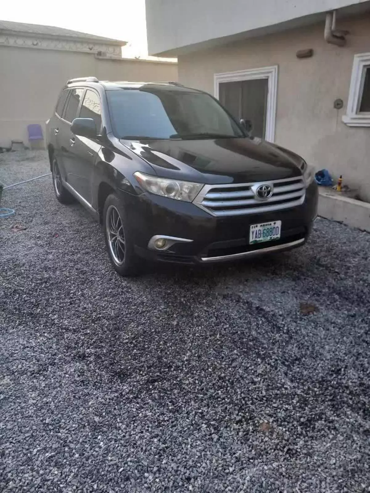 Toyota Highlander   - 2012