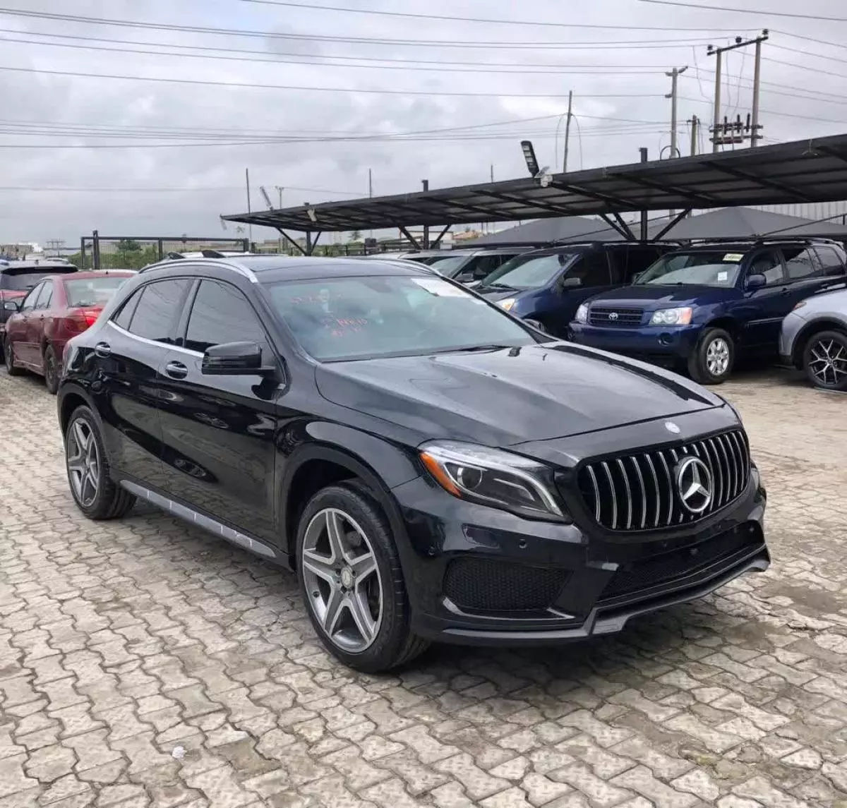 Mercedes-Benz GLA 250 - 2015