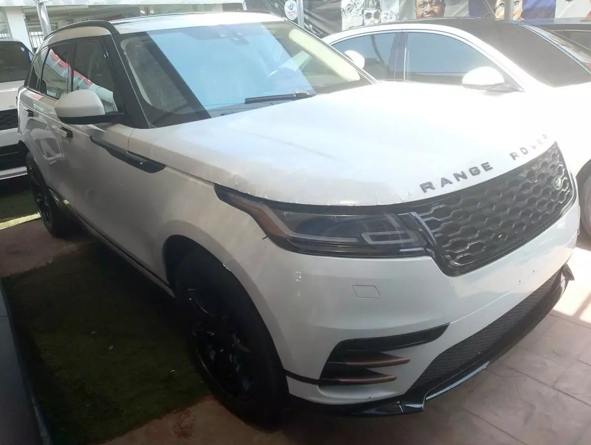 Land Rover Range Rover Velar   - 2019