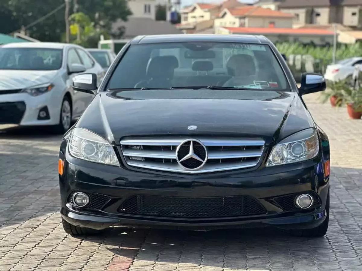 Mercedes-Benz C 300   - 2008