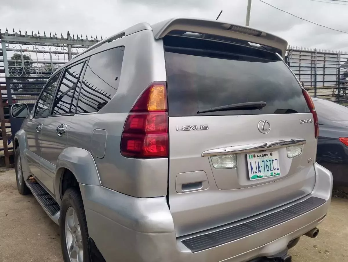 Lexus GX 470   - 2006