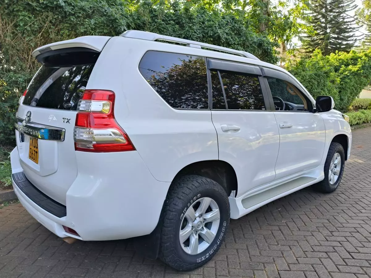 Toyota Landcruiser prado TX   - 2015