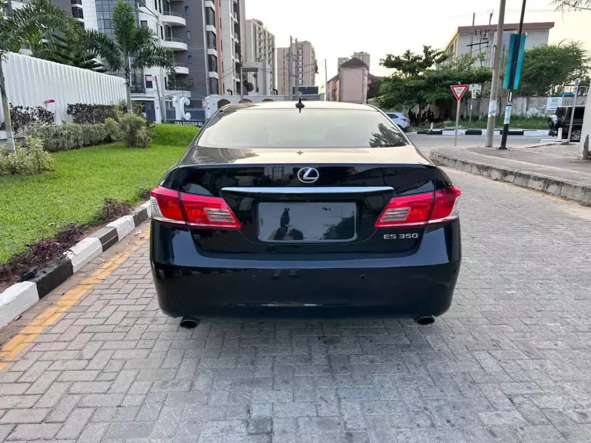 Lexus ES 350 - 2012