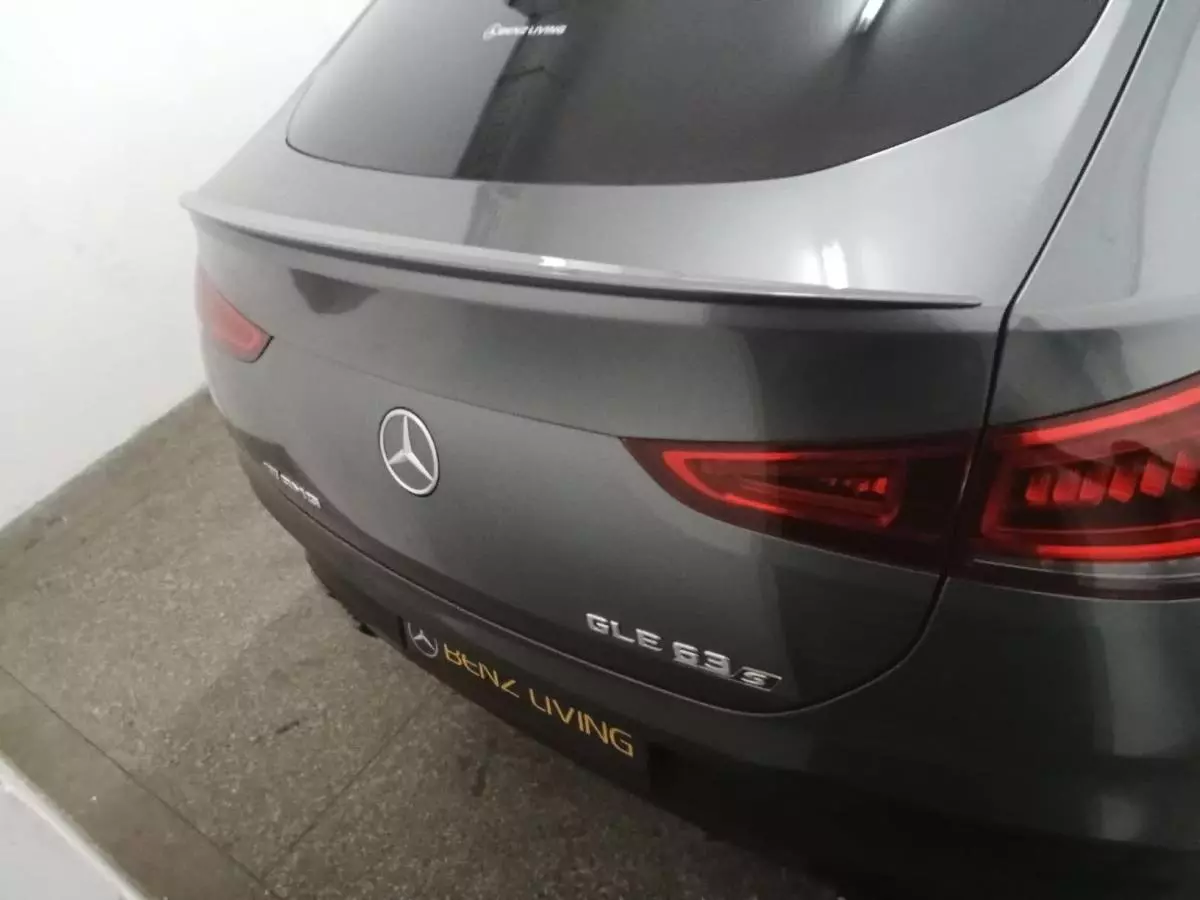 Mercedes-Benz GLE 63 AMG   - 2021