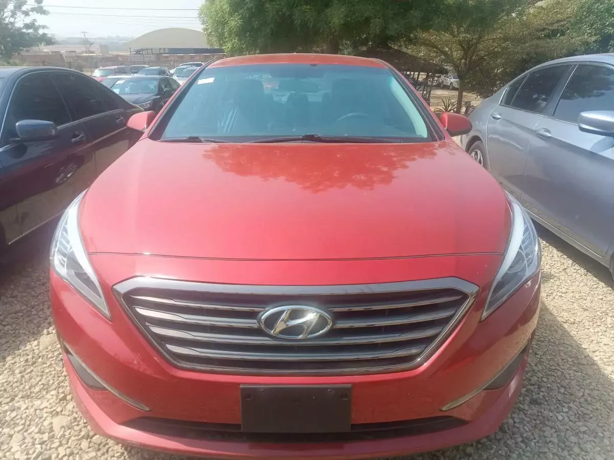 Hyundai Sonata   - 2017