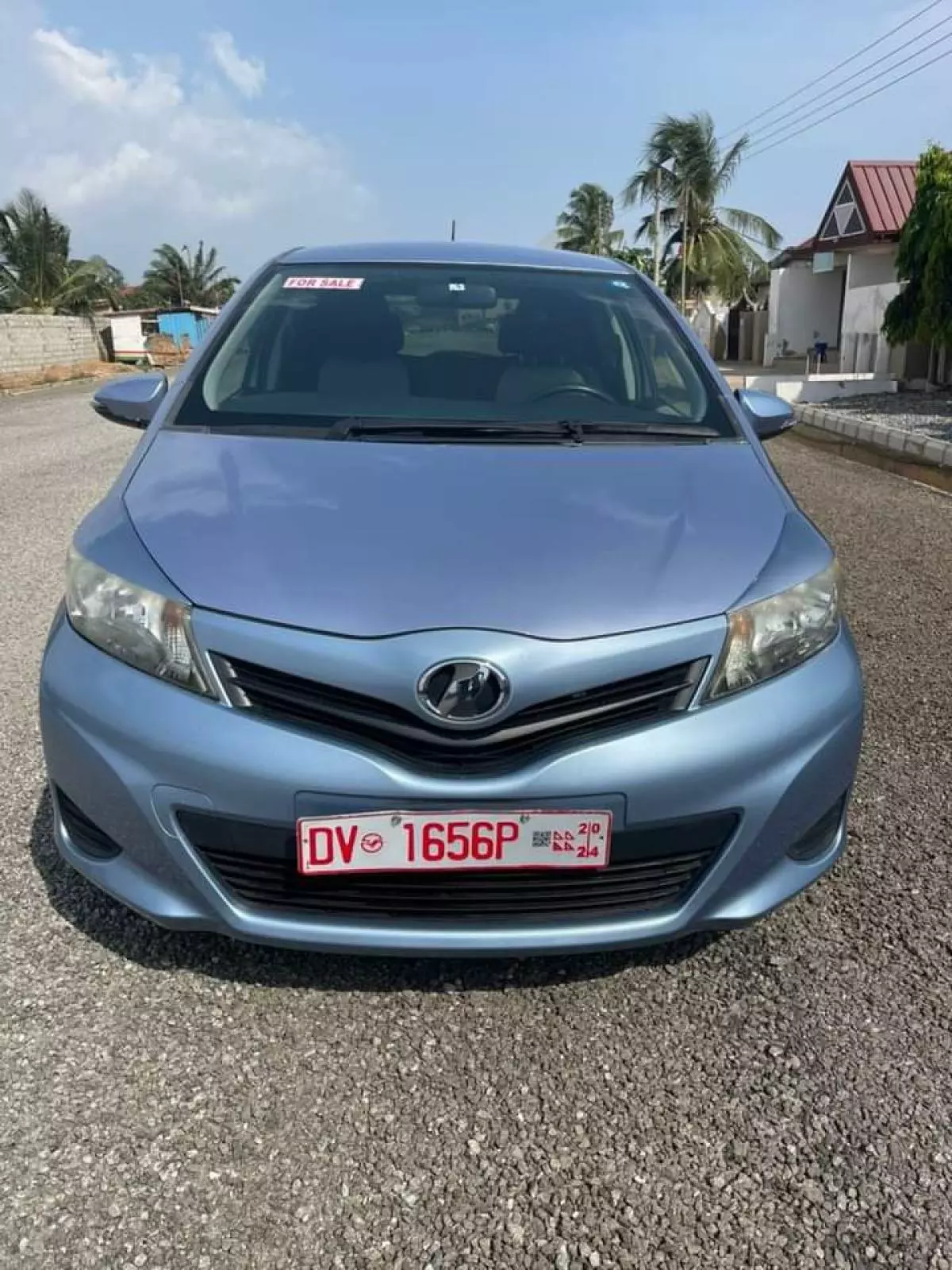 Toyota Vitz   - 2013