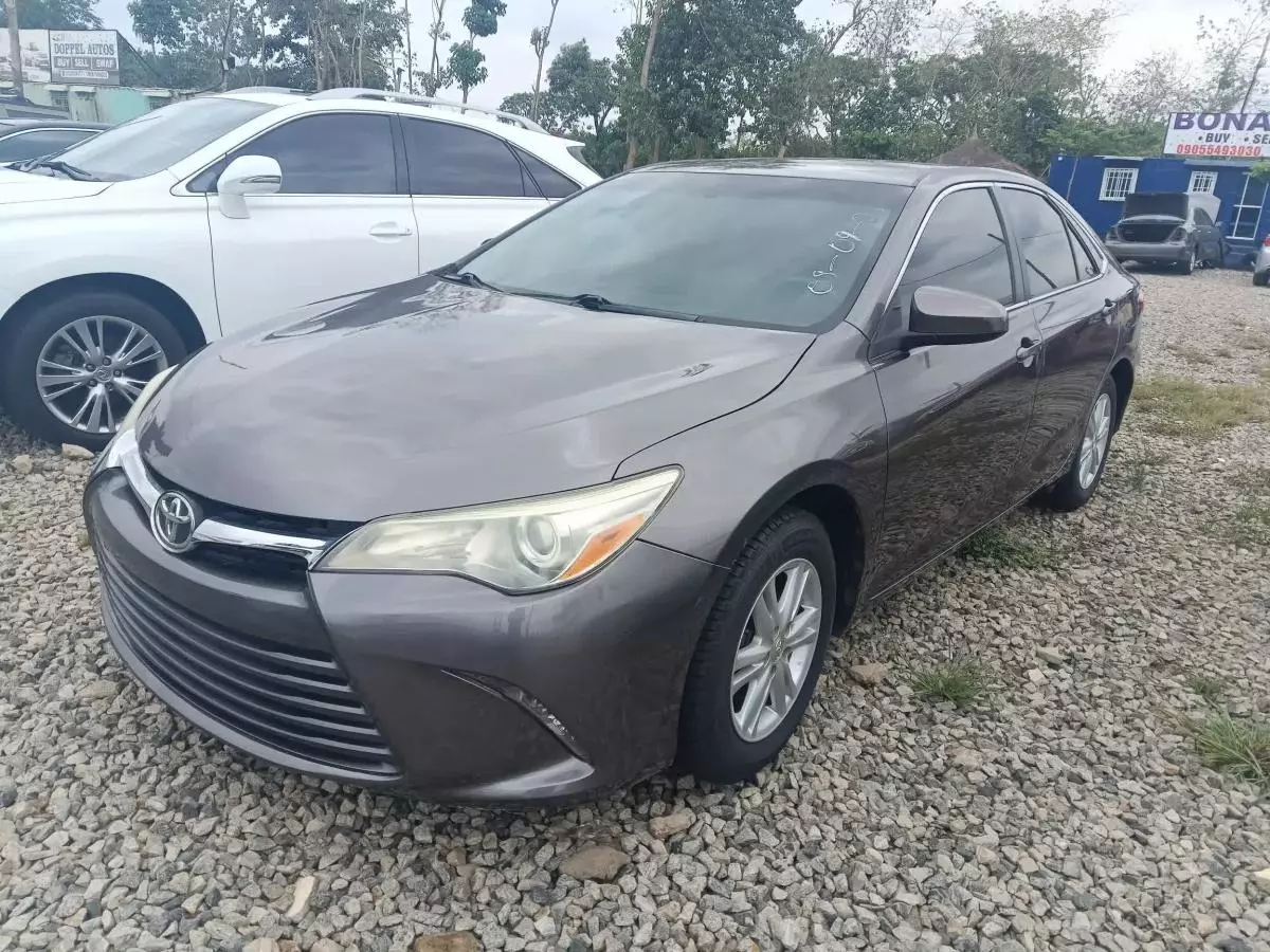 Toyota Camry   - 2015