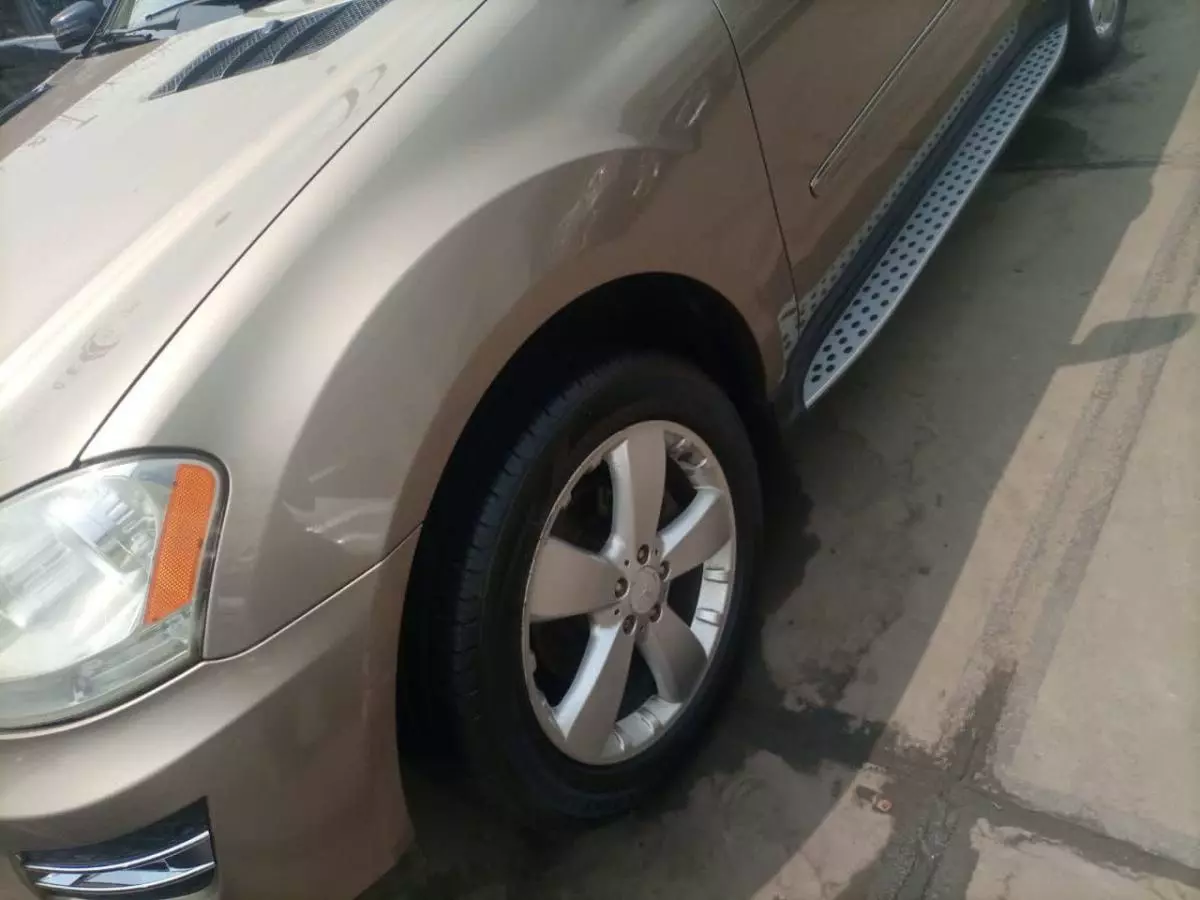Mercedes-Benz ML 350 - 2010